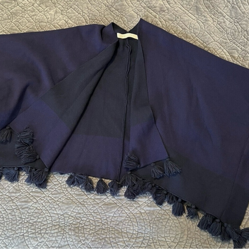 LOFT Women's Shawl Fringe Tassel Two-Toned Blue Poncho One size